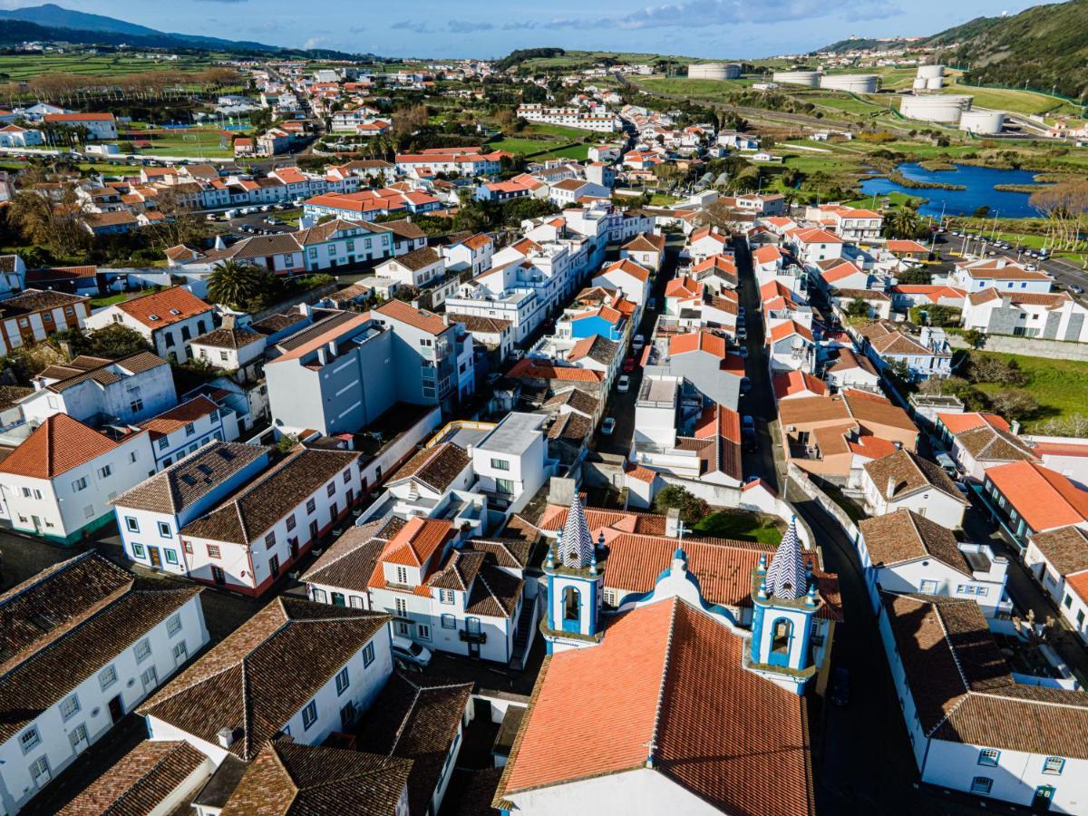 Apartamentos Da Travessa Praia da Vitoria Luaran gambar